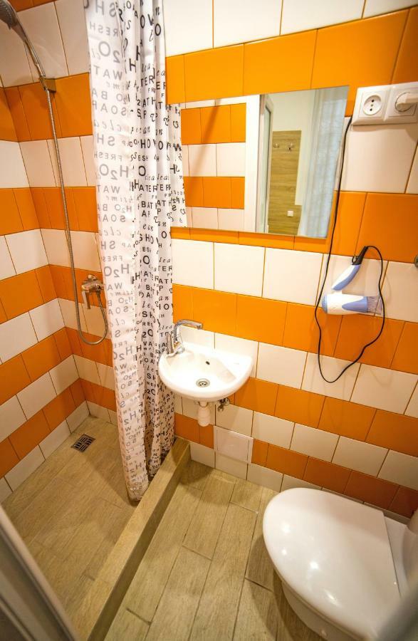 Smart -Апартаменти В Центрі Львова - 2 Хв До Оперного Театру ภายนอก รูปภาพ